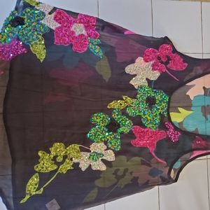 $5/25 Sheer sleeveless top